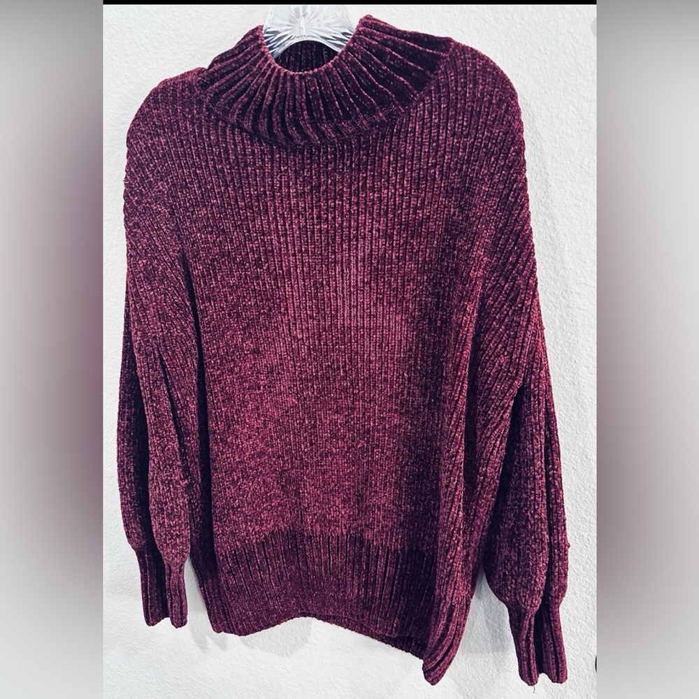 Cynthia Rowley Plush Chenille Turtleneck Sweater - Burgundy Large - Picture 2 of 4